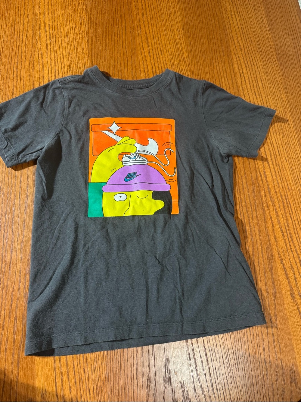 Nike Tee Youth Large Black Graphic Shirt Sneaker Cartoon Kids L
